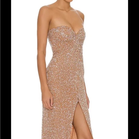Retrofete Dresses & Skirts - COPY - Retrofete Evie Dress in Silver & Nude size  L.